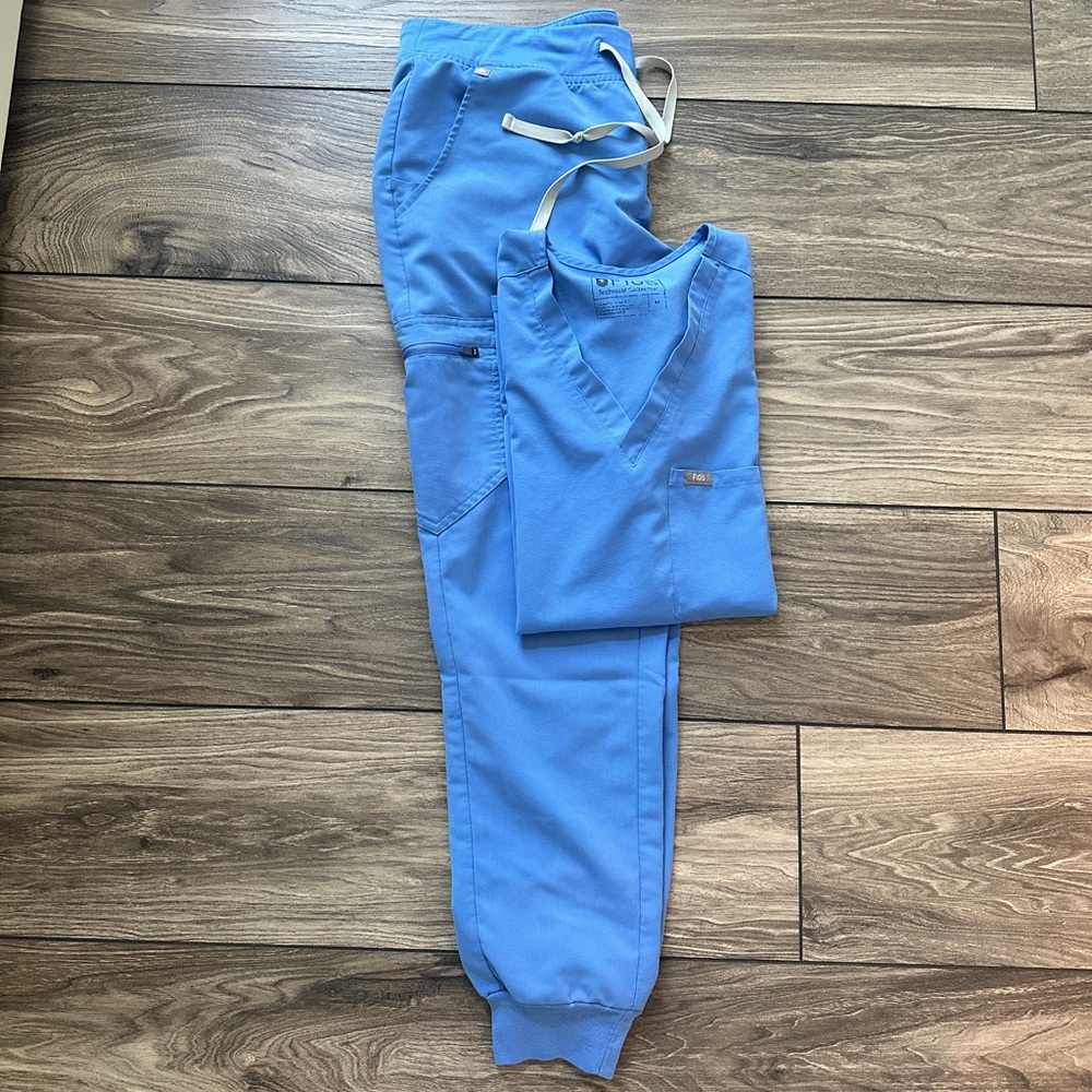 Figs medium blue scrubs - gently used